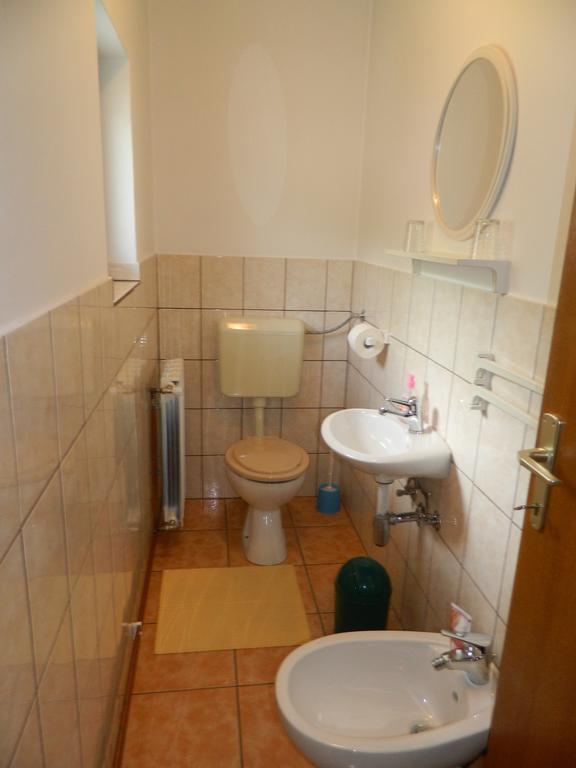 Vacation Home Kuca Za Odmor Krasno Polje Room photo